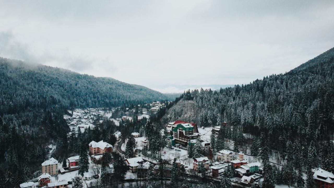 Hotel O3Zone Tusnádfürdő Kültér fotó