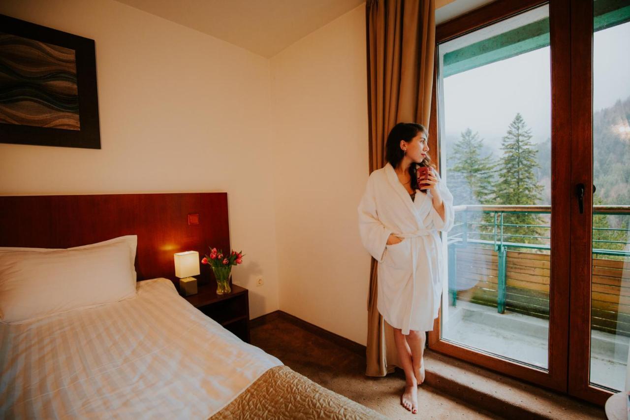 Hotel O3Zone Tusnádfürdő Kültér fotó