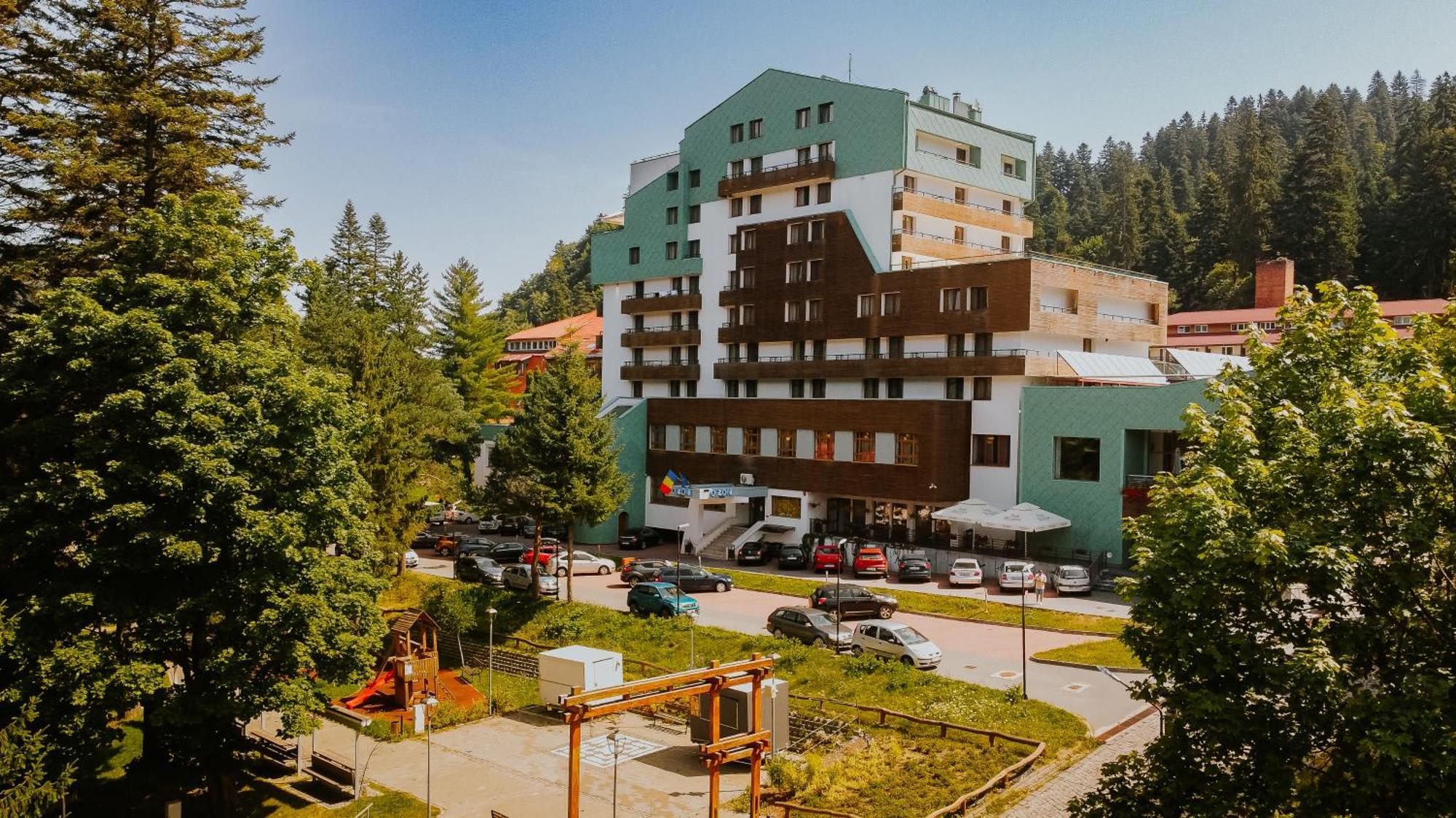 Hotel O3Zone Tusnádfürdő Kültér fotó