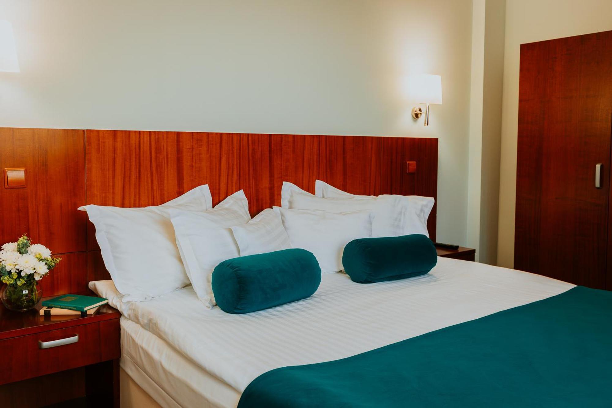 Hotel O3Zone Tusnádfürdő Kültér fotó