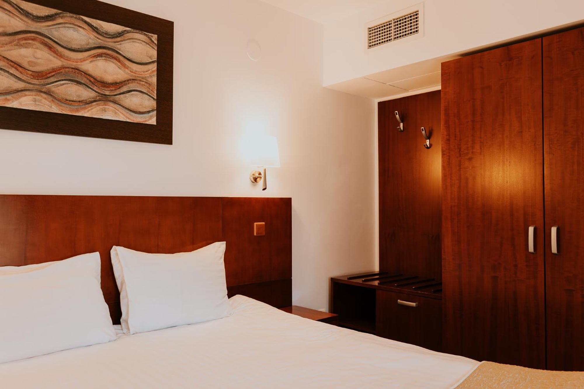 Hotel O3Zone Tusnádfürdő Kültér fotó