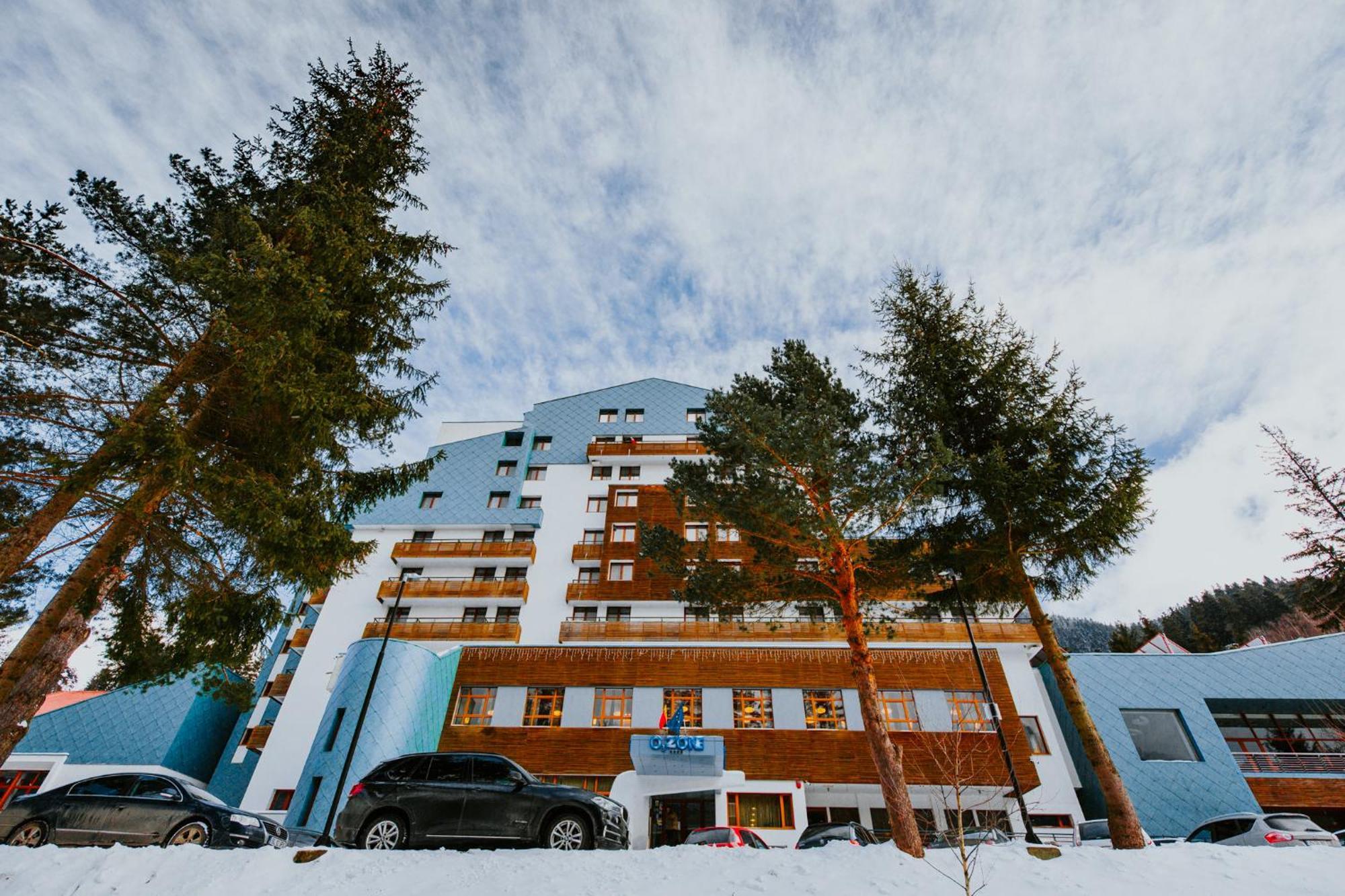 Hotel O3Zone Tusnádfürdő Kültér fotó