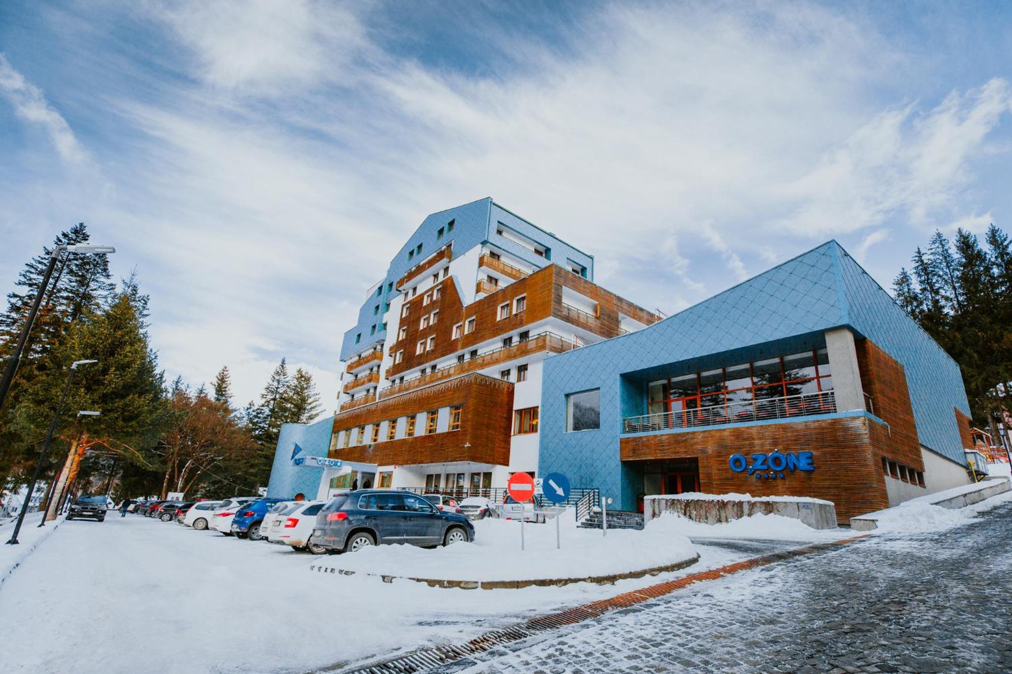 Hotel O3Zone Tusnádfürdő Kültér fotó